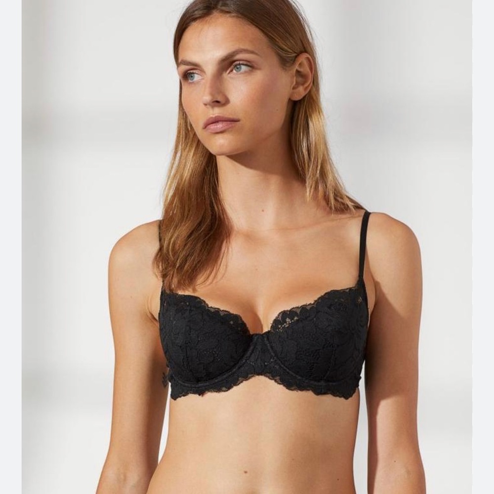 NEW Lace Black Bra